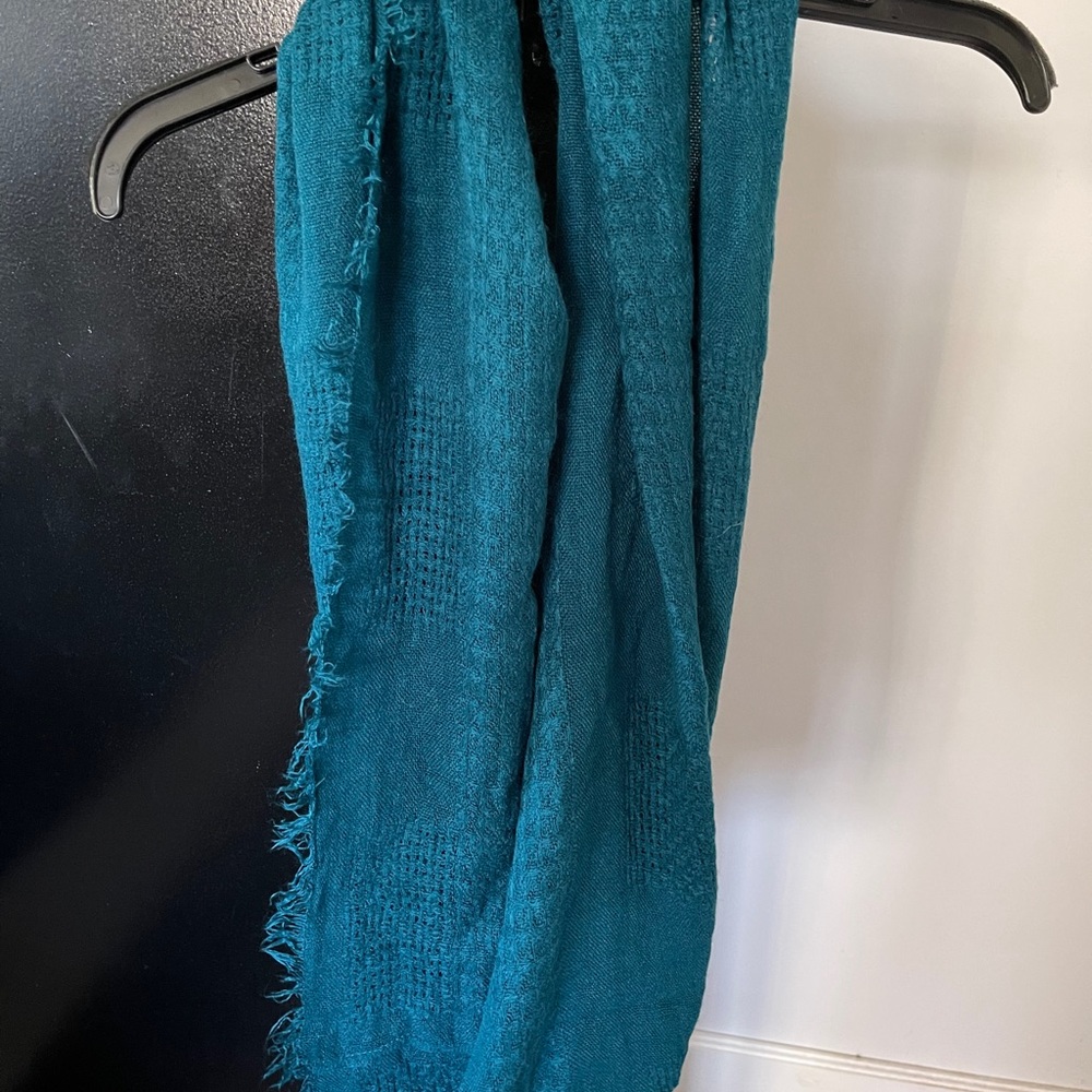 Teal Infinity scarf